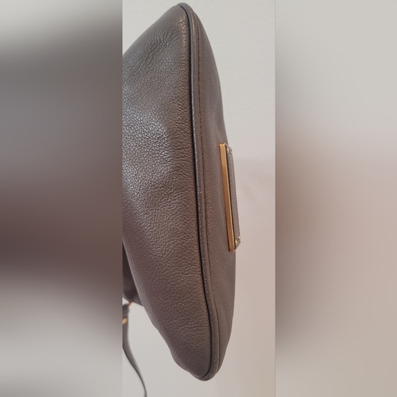 Marc by Marc Jacobs Gray Leather Crossbody Bag - Picture 11 of 16